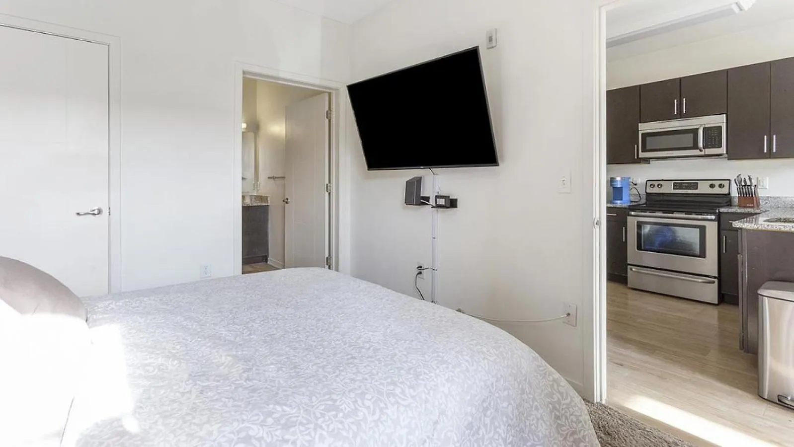 Landing At The Spectrum Apartments - 1 Bedroom In Chamberlayne Industrial Center 里士满