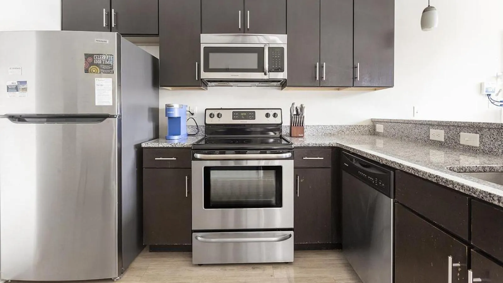 Landing At The Spectrum Apartments - 1 Bedroom In Chamberlayne Industrial Center 里士满 0*,